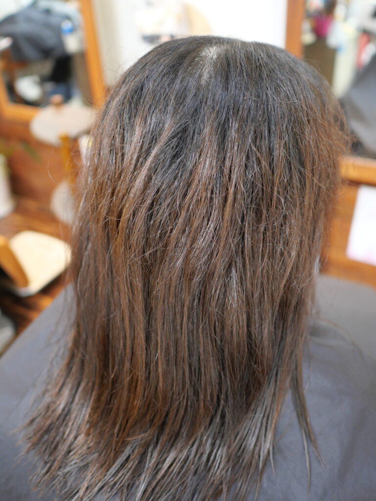 縮毛矯正と白髪染め