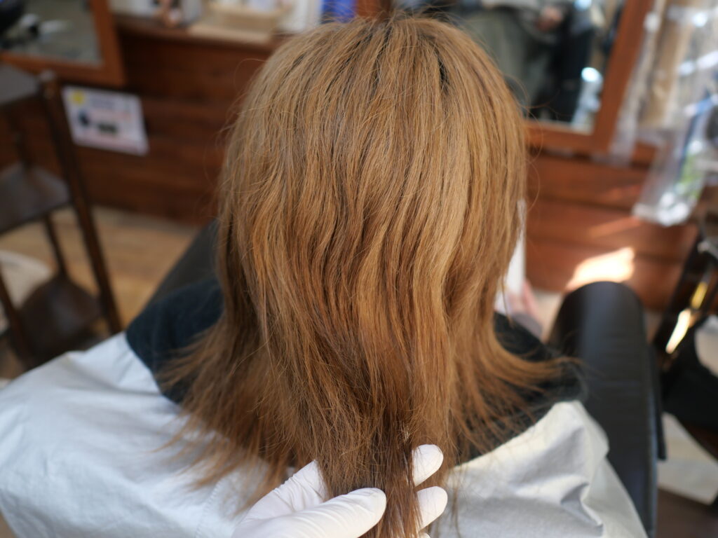 ブリーリ毛の縮毛矯正