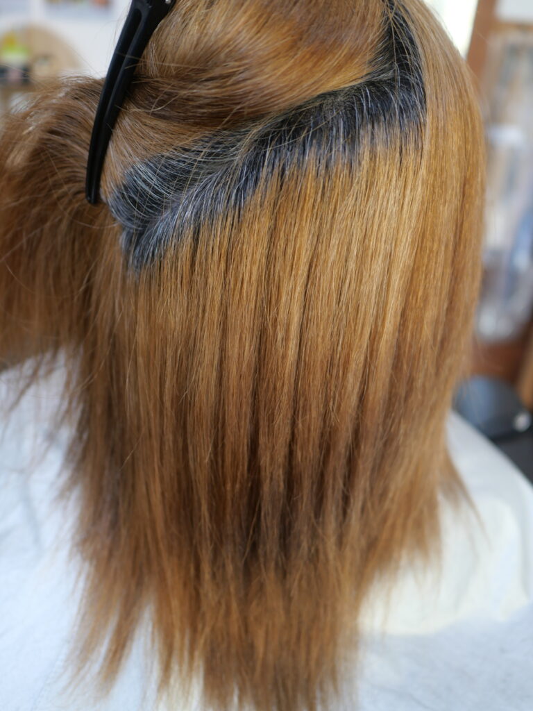 ブリーリ毛の縮毛矯正